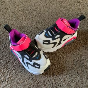 Nike shoes size 7